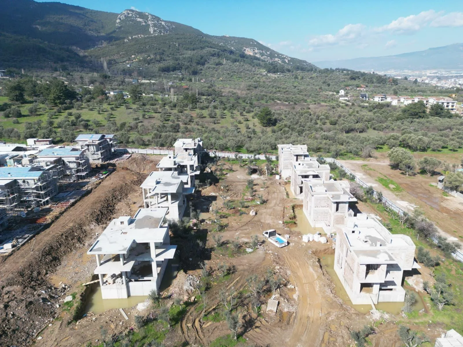 Ceyvill Kemalpaşa / İzmir